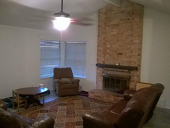 4th image of 11303 Bickwood Ct