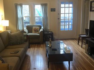 1131 Darrow Ave APT 2, Evanston, IL 60202