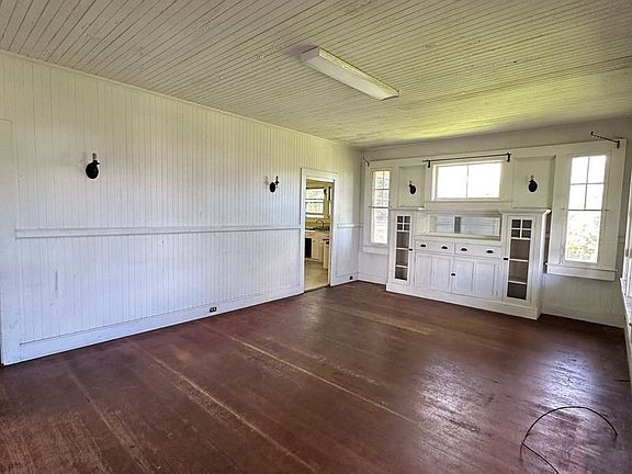 2nd image of 1198 Kinoole St