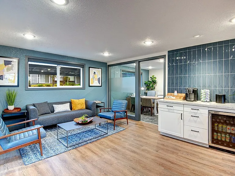 Inlet View Apartments — Photo 30