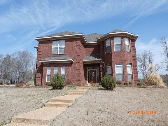 3rd image of 201 Turn Berry Ln