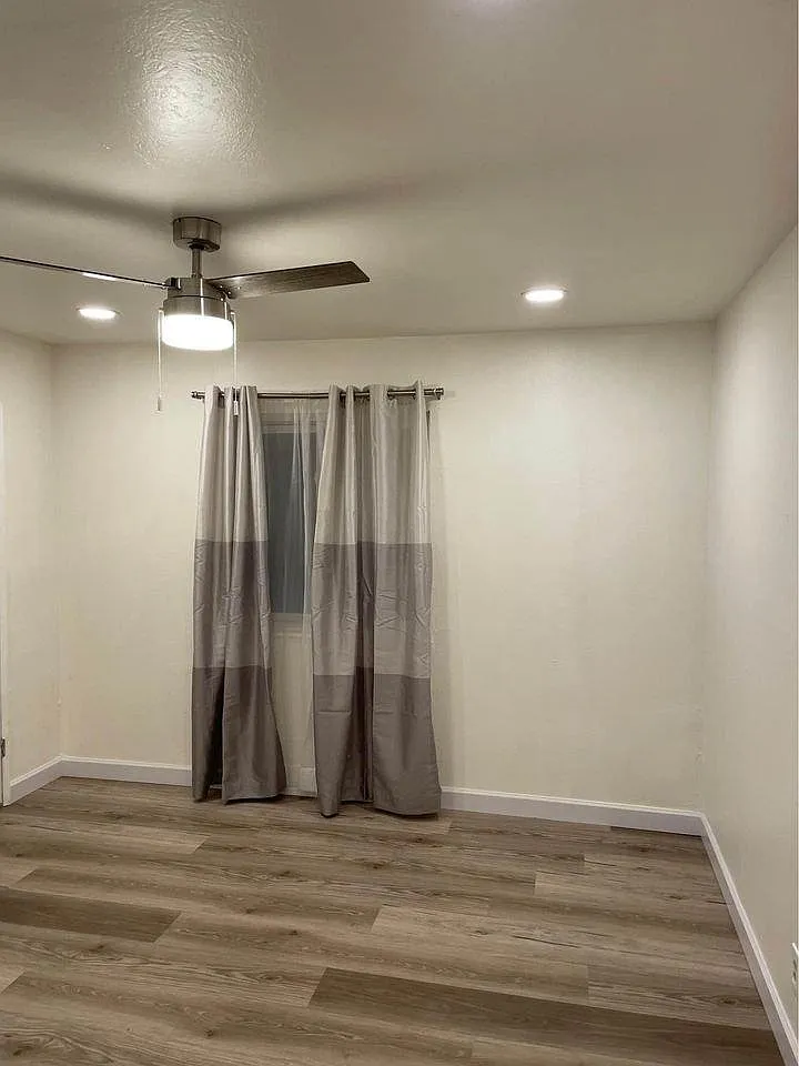 4 bed, 1293 sqft, $1,100 — Photo 1