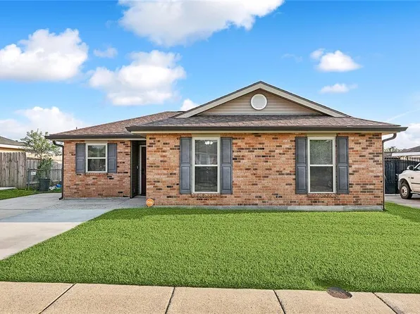 2705 Bayou Teche Dr, Marrero, LA 70072