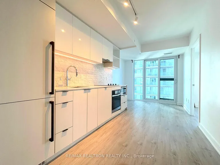 252 Church St #4109 — Photo 5