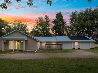 214 S Rising Rd, Champaign, IL 61822