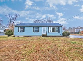 1 Bernard St, Webster, MA 01570