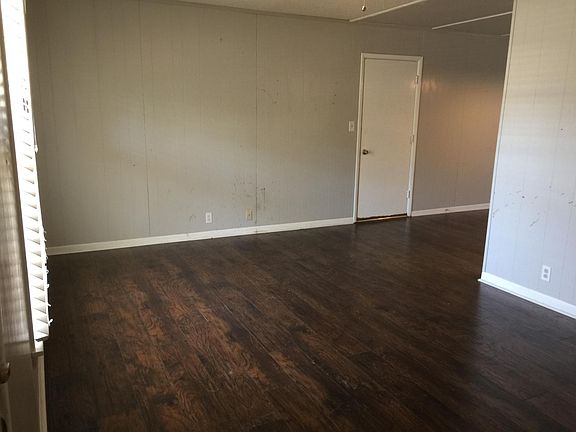 4th image of 3806 Austin Ave
