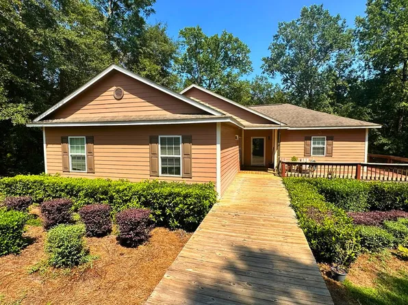 223 Pebble Shores Dr, Georgetown, GA 39854