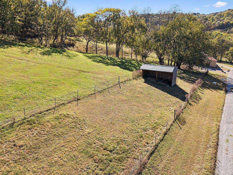 58th image of 2846 Fuller Hollow Rd
