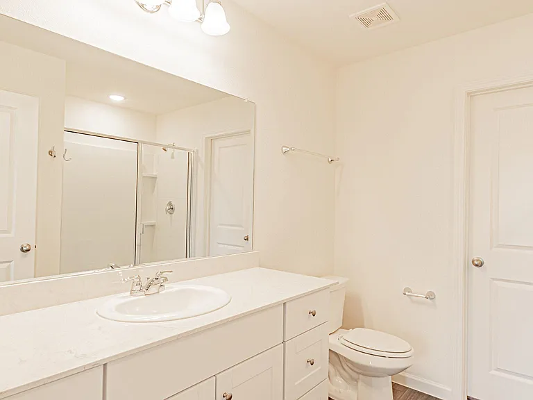 1812 Washington St — Photo 13