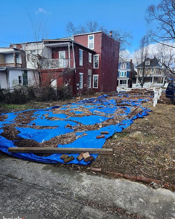 1st image of 1739 MARKET STREET