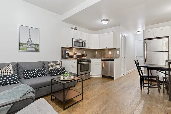 Rented by Compass | media 11