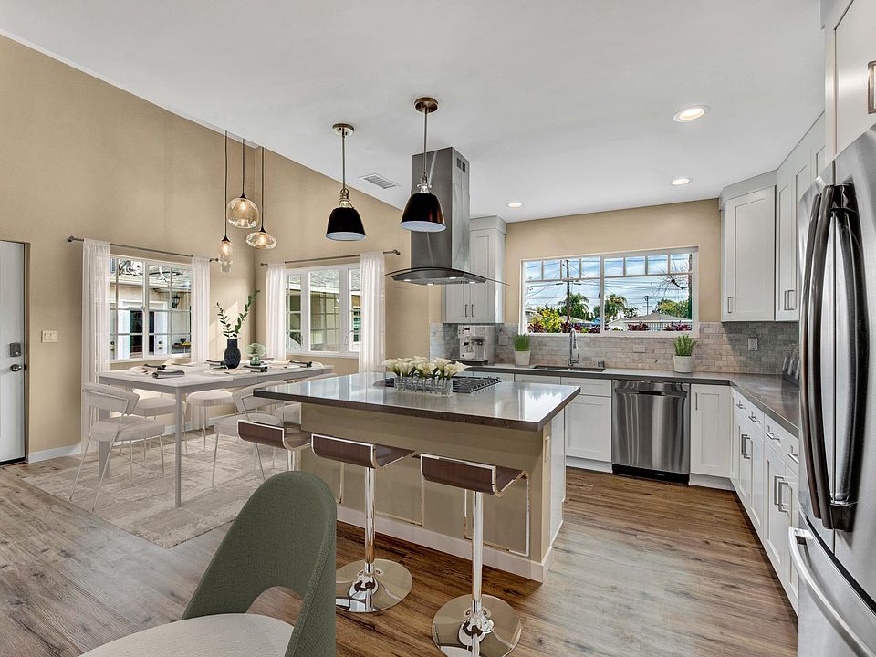 1st image of 13691 Green Valley Dr