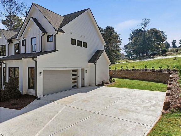 3rd image of 420 Stock Gap Rd SW