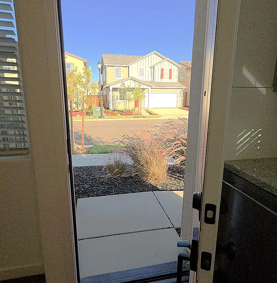 Studio, 310 sqft, $1,599 — Photo 2