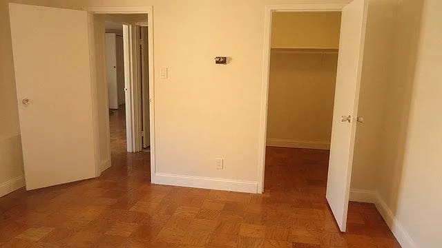 Bedroom-Huge Walk In Closet