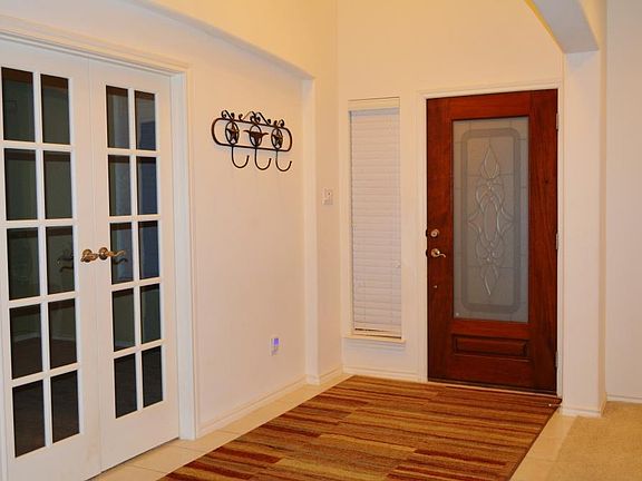 2nd image of 604 Marble Falls Ct