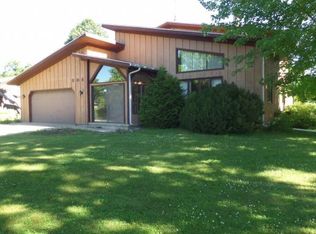 505 Boettcher Ln, Bonduel, WI 54107