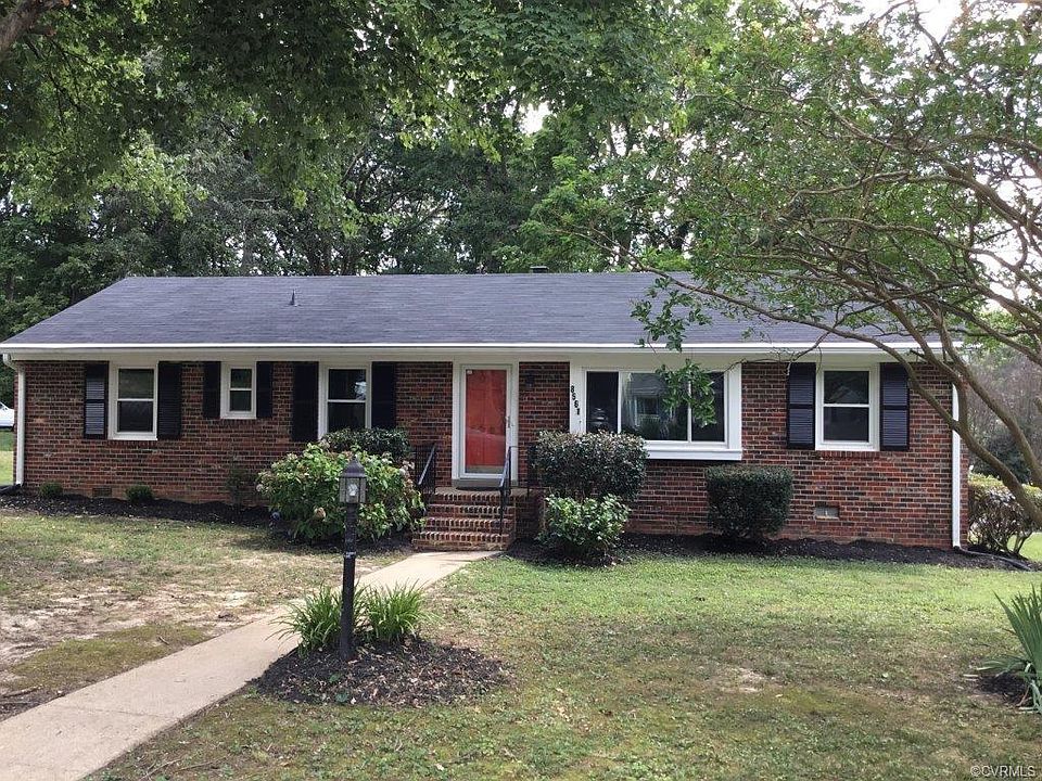 1st image of 8561 Woodward Dr