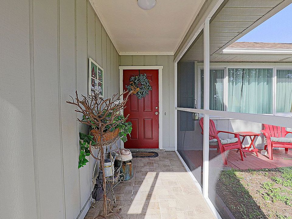 1st image of 3403 SW 7th Pl