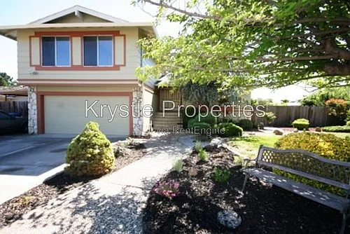 1345 Corcoran Ave Photo 1