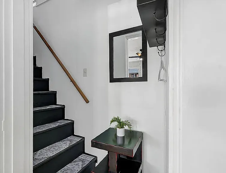 4918 Tiemann Ave — Photo 21