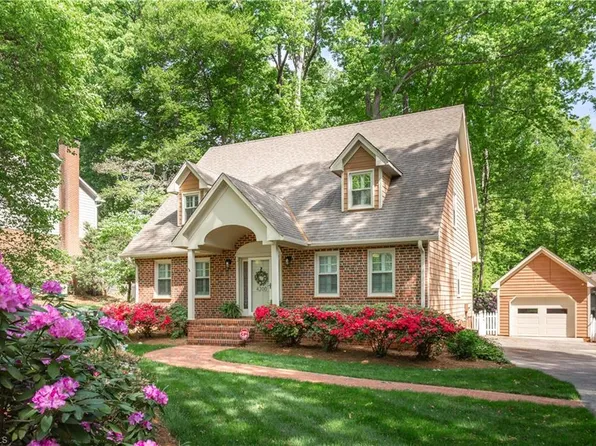 4200 Hobbs Rd, Greensboro, NC 27410