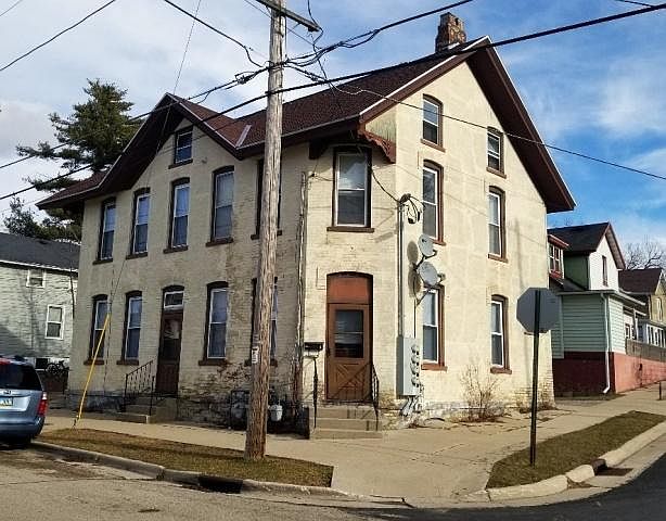 1st image of 701 N 2nd St #14