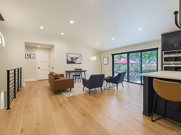 3rd image of 2710 E Eastman Avenue
