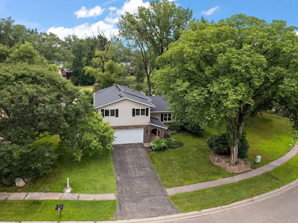 13820 Holyoke Path, Apple Valley, MN 55124