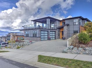 1218 Viewtop Rd, Duncan, BC V9L5S7