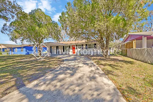 4541 Weldon Pl Photo 1