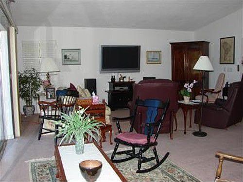 2nd image of 127 Montrose Dr