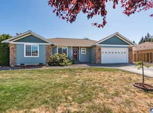 162 E Cobblestone Ln, Sequim, WA 98382