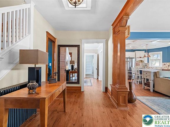 4th image of 4303 Newburg Rd