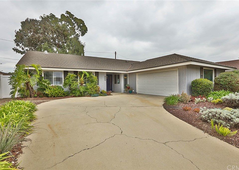 1st image of 10920 Larrylyn Dr
