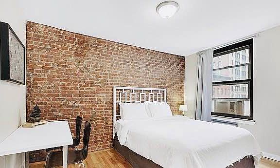 4th image of 1015 6th Ave #3F