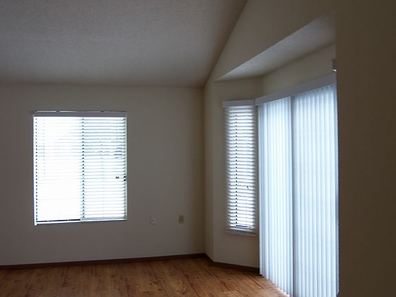 5th image of 5830 Teakwood Ln N APT A