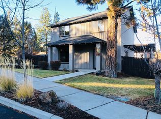 20000 Sorrento Pl, Bend, OR 97702