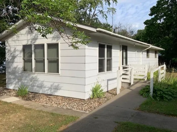 18305 Browns Lake Rd, Richmond, MN 56368