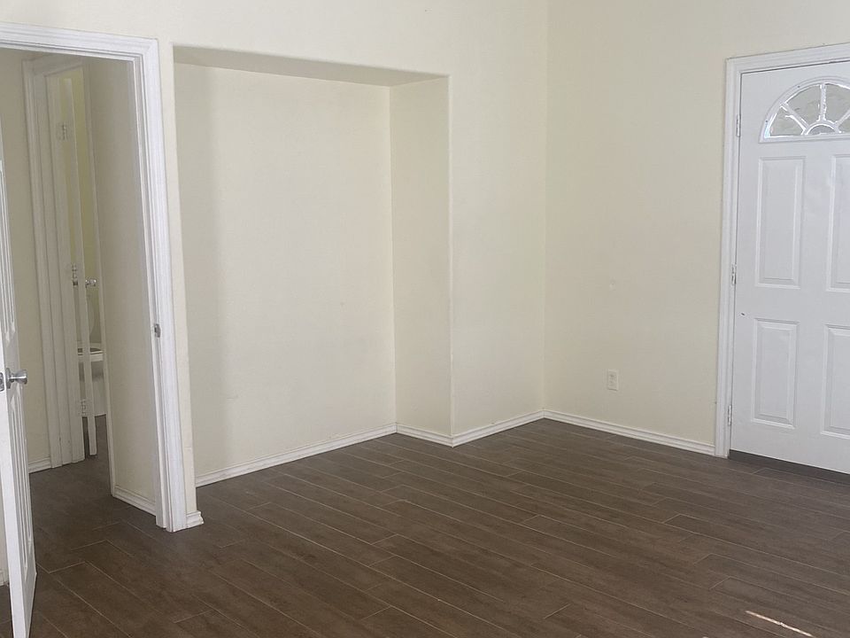Livingroom/Bedroom