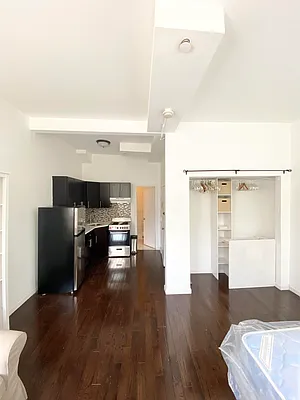 Rented by Corcoran | media 38