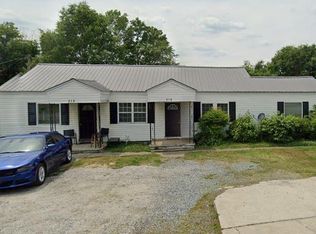 216 Liberty Dr, Thomasville, NC 27360