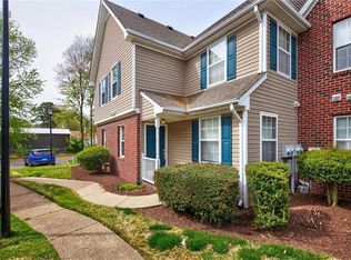 1016 Primrose Ln, Chesapeake, VA 23320