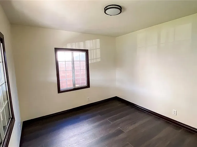 728 S Fresno St — Photo 10