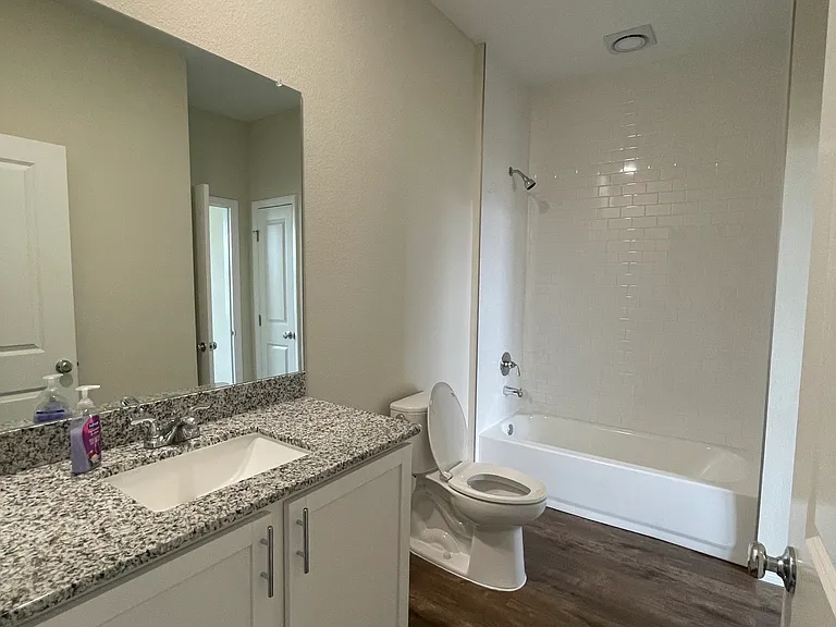 9331C Gentle Ben Ct — Photo 10
