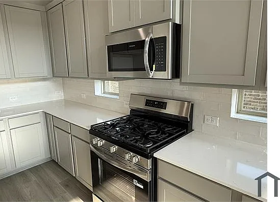 2401 Overlook Dr — Photo 5