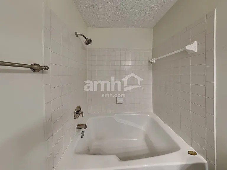 2274 Farmland Dr — Photo 18