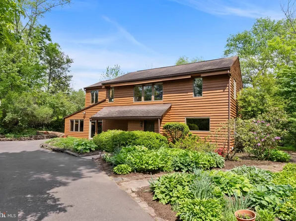 407 Tyson Rd, Schwenksville, PA 19473