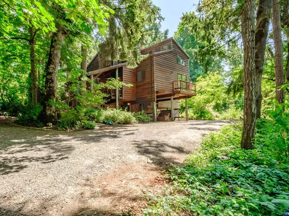 6840 Macleay Rd SE, Salem, OR 97317